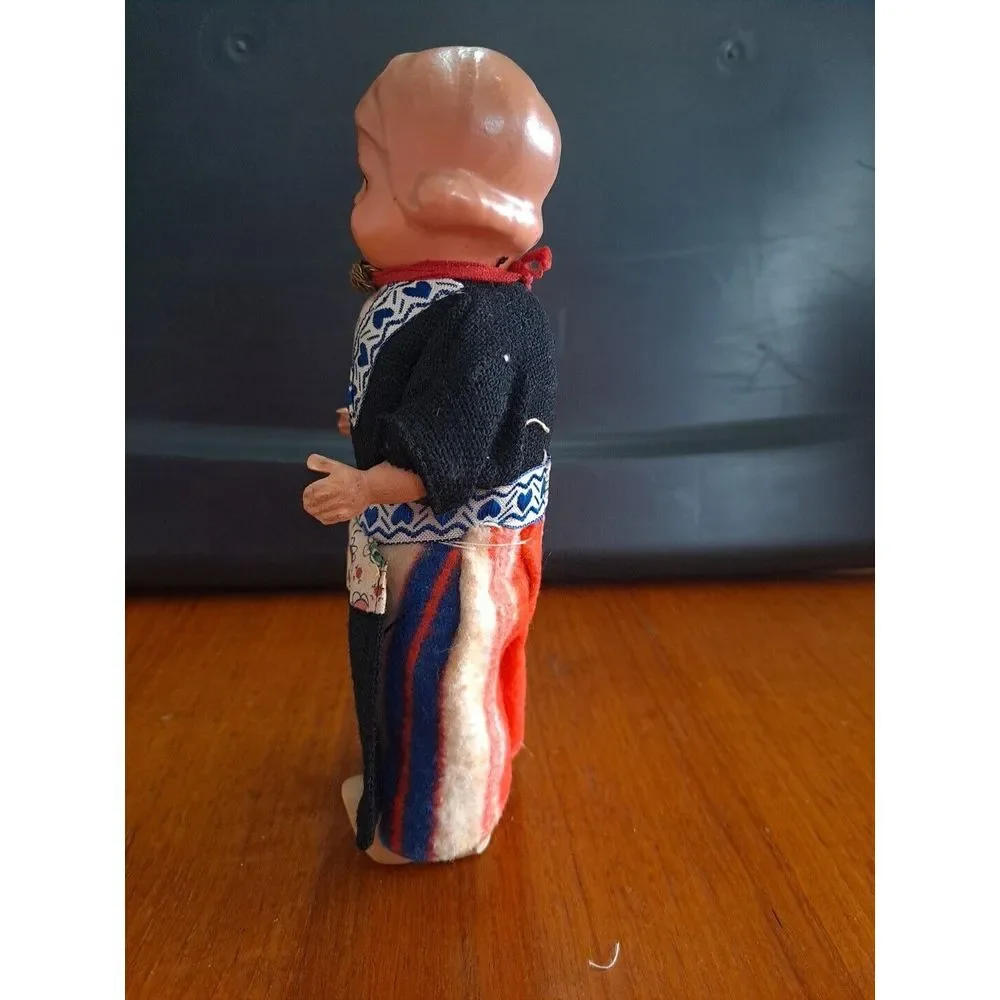 Antique Bisque Head Dutch Lassie Costumed‎ Doll 1900s Dress